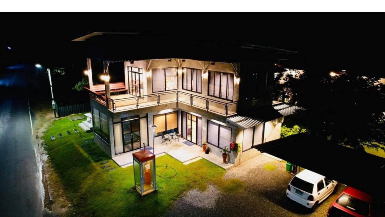 บ้านต้นไม้โฮมสเตย์อุทัยธานี Экстерьер фото