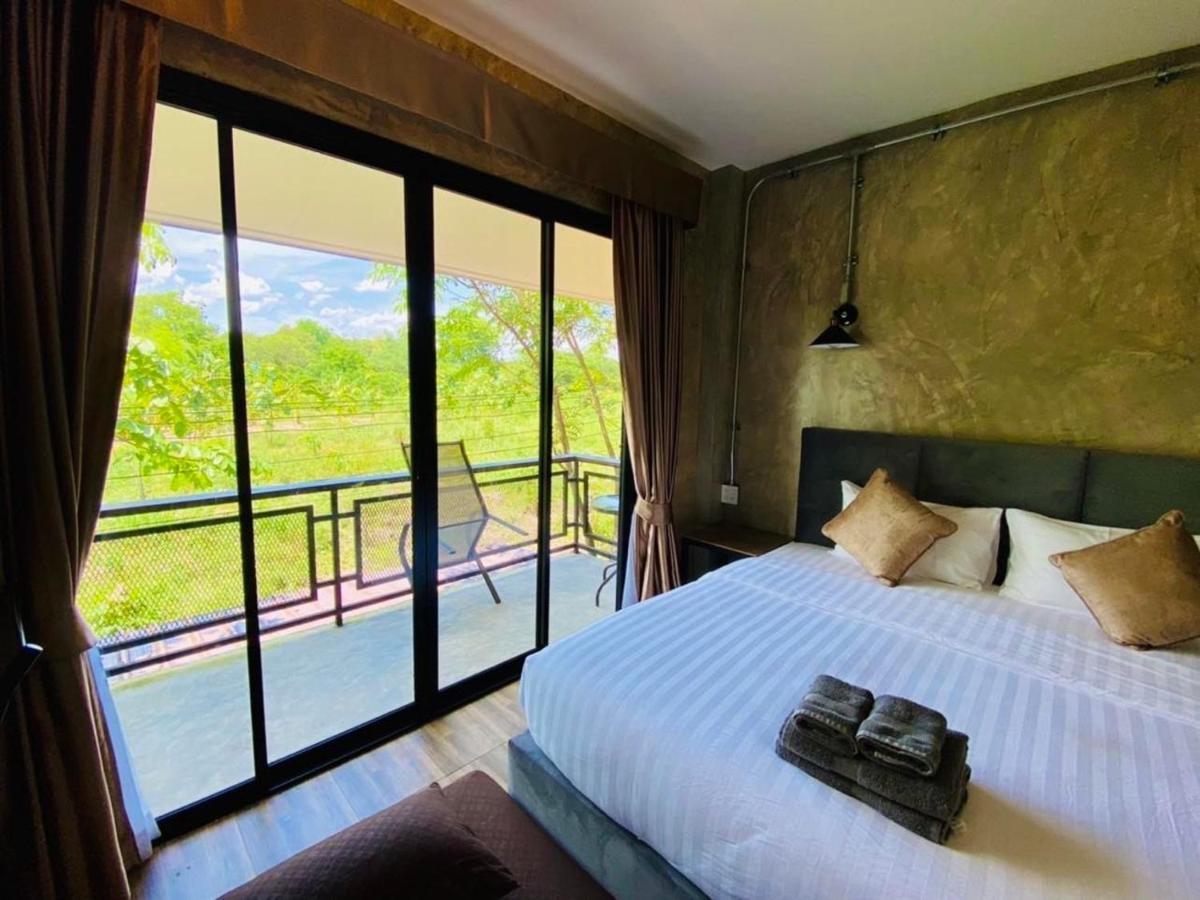 บ้านต้นไม้โฮมสเตย์อุทัยธานี Экстерьер фото