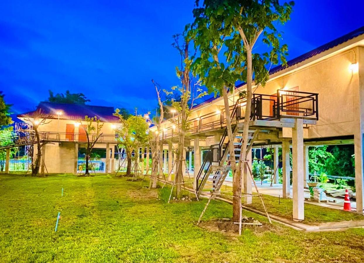 บ้านต้นไม้โฮมสเตย์อุทัยธานี Экстерьер фото