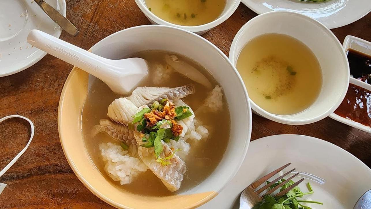 บ้านต้นไม้โฮมสเตย์อุทัยธานี Экстерьер фото